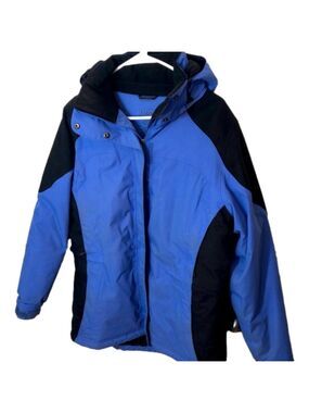 LL Bean Hooded Winter Coat Periwinkle Blue Women’s Outerwear